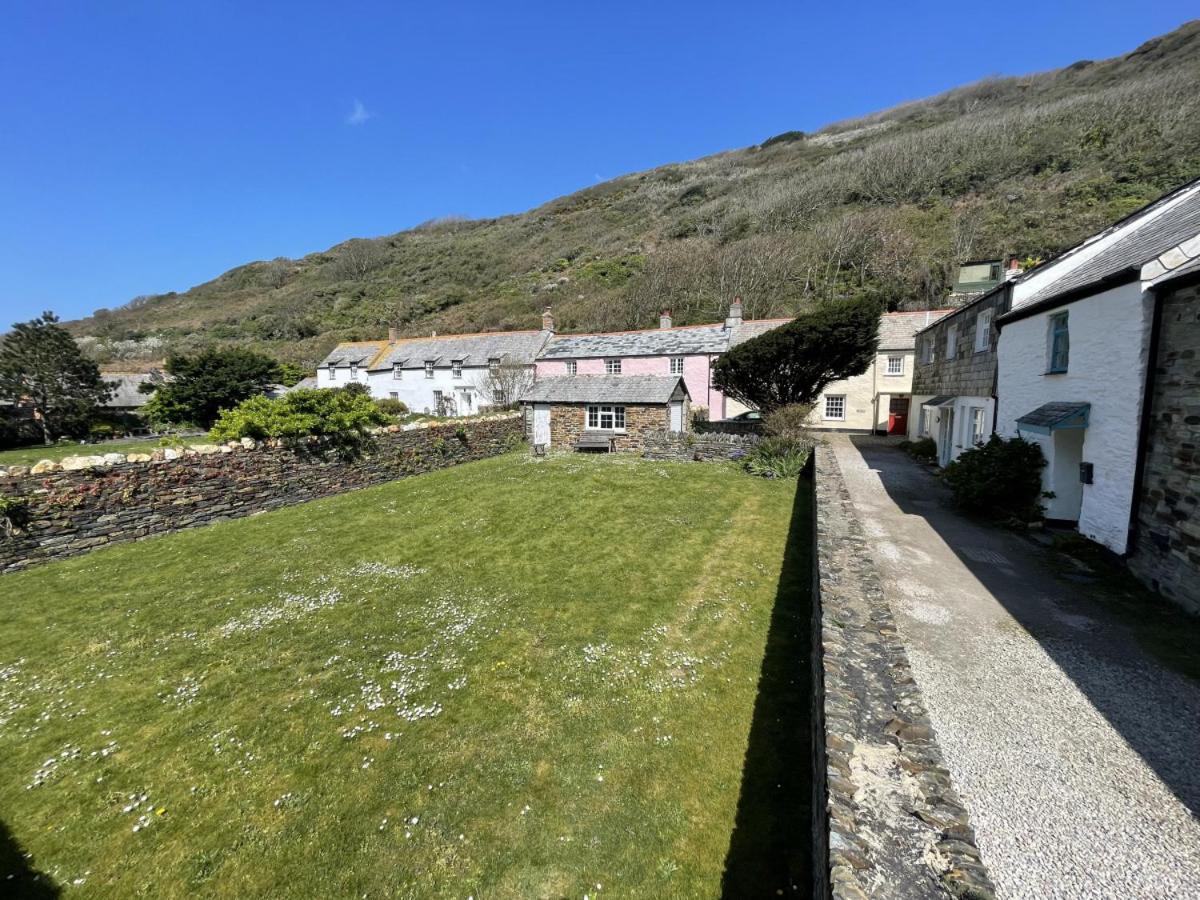 The Brewhouse Boscastle Harbour Exterior foto