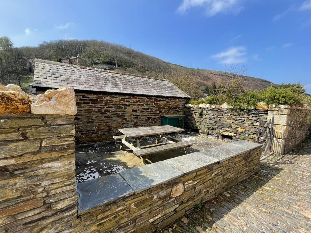 The Brewhouse Boscastle Harbour Exterior foto