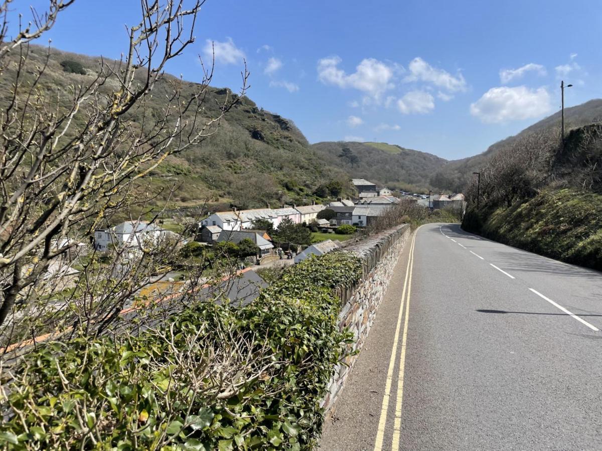 The Brewhouse Boscastle Harbour Exterior foto