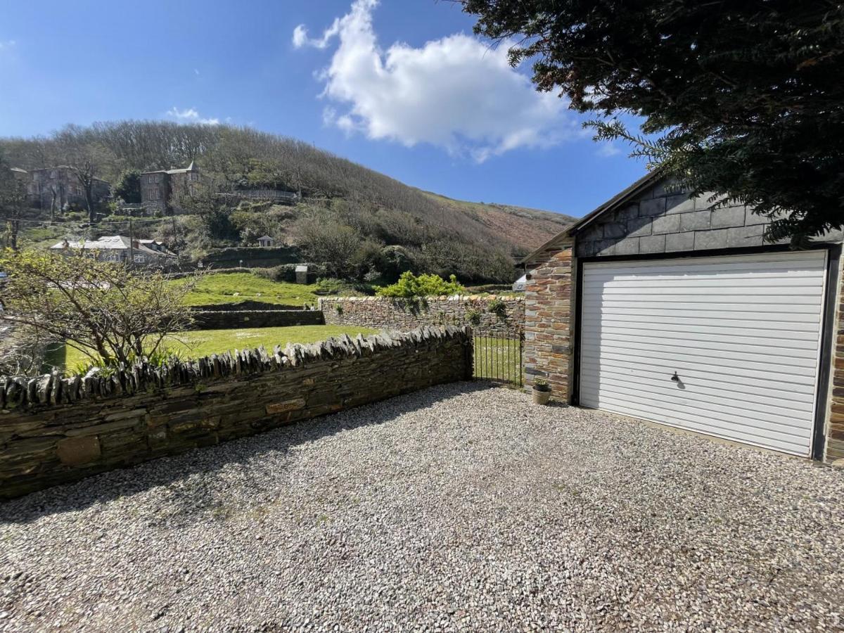 The Brewhouse Boscastle Harbour Exterior foto