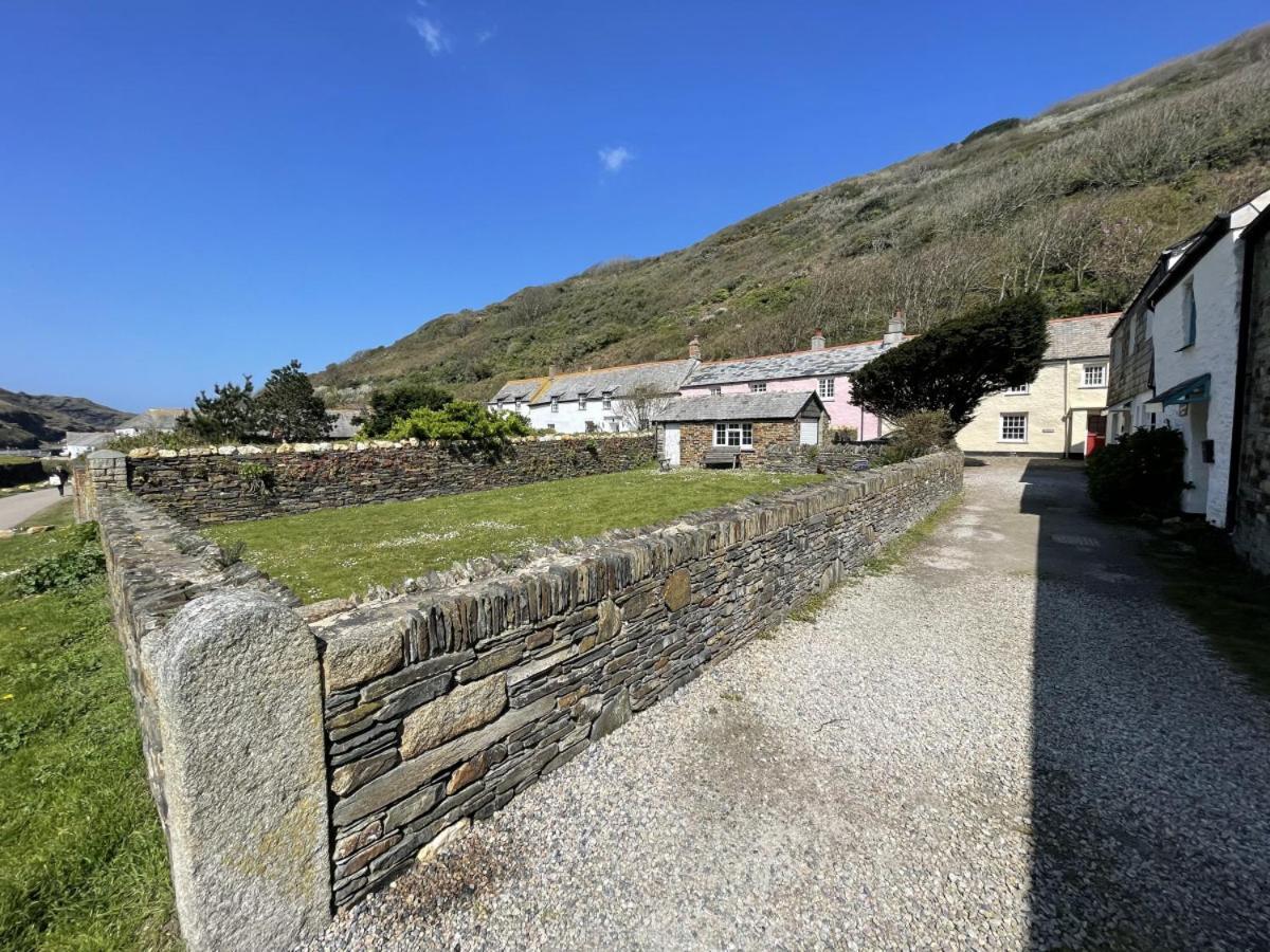 The Brewhouse Boscastle Harbour Exterior foto